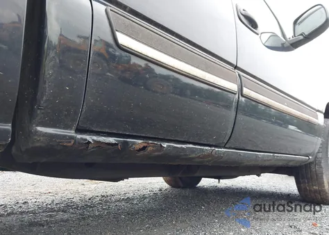 2005 Chevrolet Silverado 1500 Lt из США, поврежденный, VIN 1GCEC19Z95Z156125